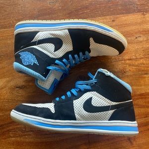 Jordan Alpha 1 University blue